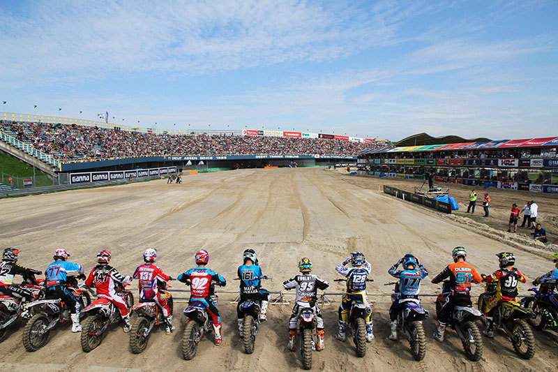 Ander Valent&iacute;n, octavo en el Campeonato de Europa de Motocross